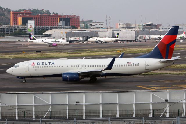 Boeing 737-800 (N3765) - Delta Air Lines / Boeing 737-832 / MSN 30819 / N3765 / MMMX 09/2020