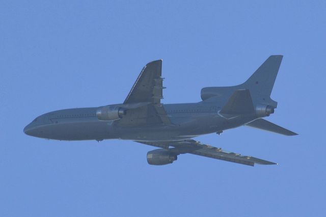 Lockheed L-1011 TriStar (ZE704)