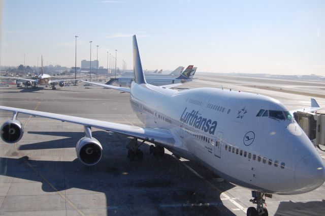 Boeing 747-400 (D-ABTL)