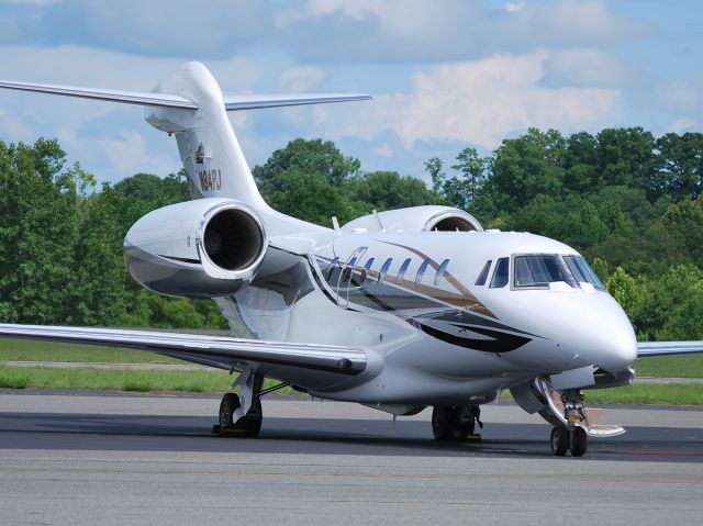 Cessna Citation X (N84PJ) - HAMPTON AIRWAYS INC (Papa Johns Pizza) arriving at KJQF - 5/27/12