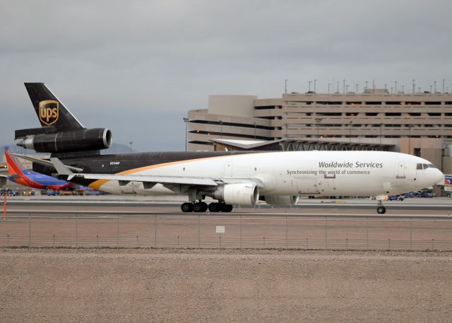 Boeing MD-11 (N254UP)