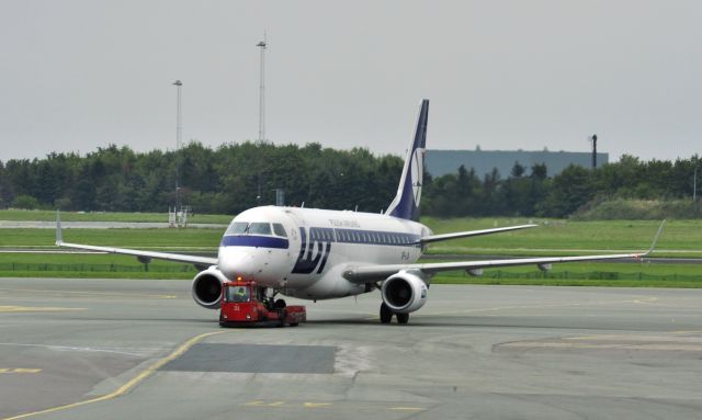 Embraer 170/175 (SP-LIA) - LOT Embraer ERJ-175STD SP-LIA in Copenhagen 