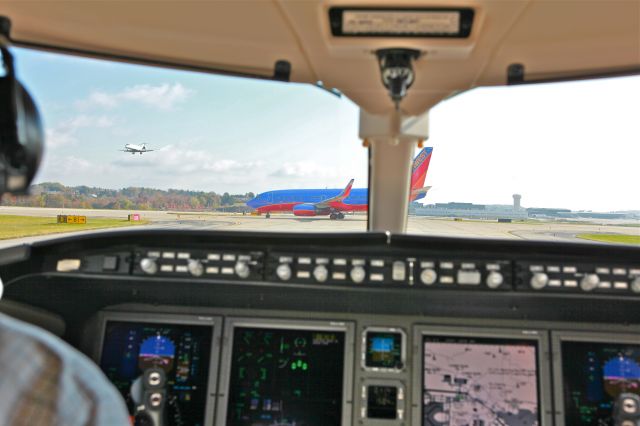 Bombardier Challenger 300 (N300FS)