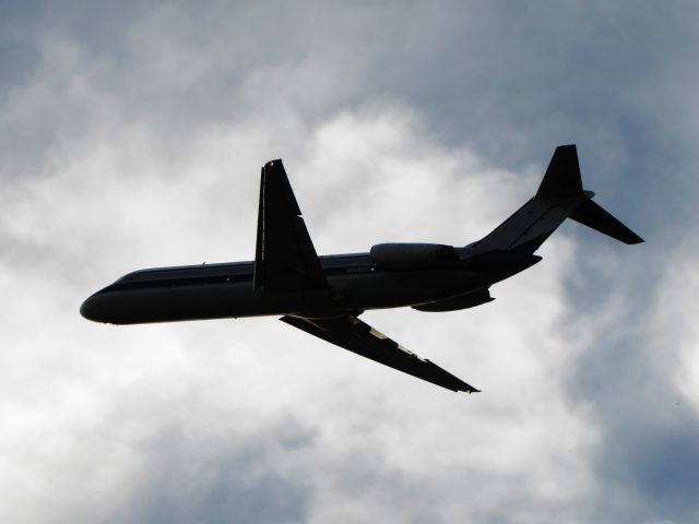 McDonnell Douglas DC-9-30 (N208US)