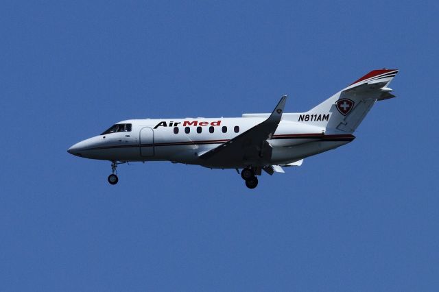 Hawker 800 (N811AM)