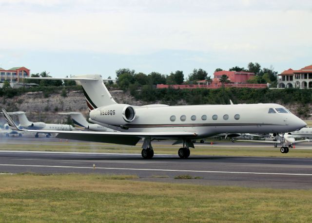 Gulfstream Aerospace Gulfstream V (N528QS)