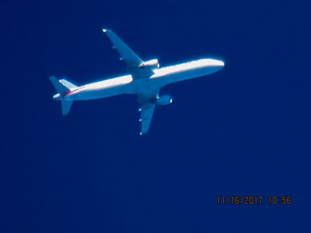 Airbus A321 (N156UW)