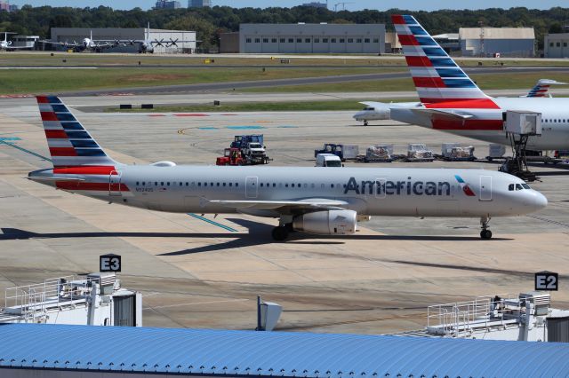 Airbus A321 (N924US)
