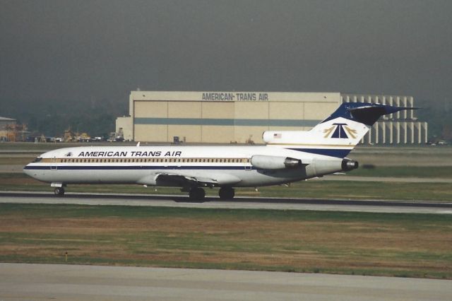 BOEING 727-200 (N772AT)