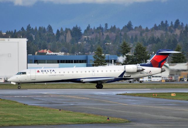 Canadair Regional Jet CRJ-700 (N607SK)