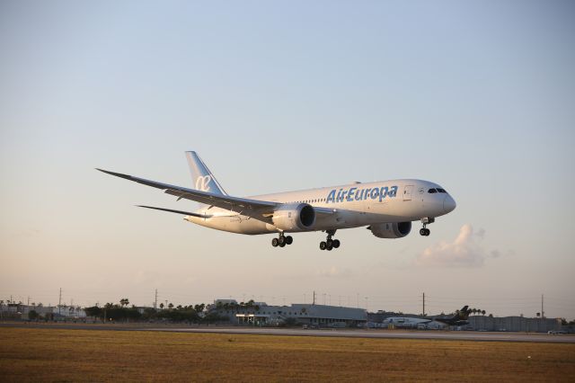 Boeing 787-9 Dreamliner (EC-MMX)