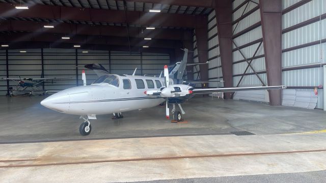 Piper Aerostar (N235KK)