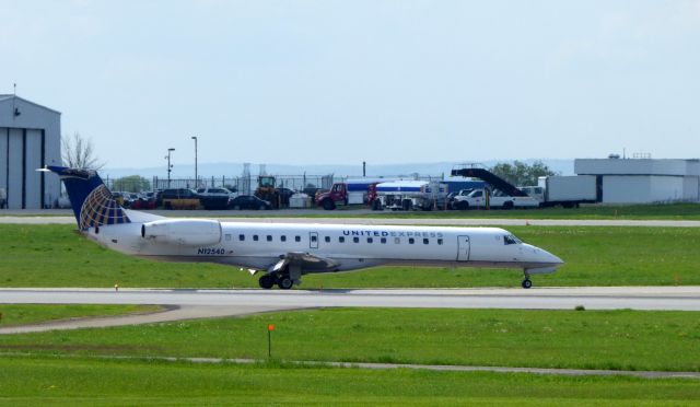 Embraer ERJ-135 (N12540) - Shown here taxiing is a United Express Embraer ERJ-135 twin-jet in the Spring of 2017.