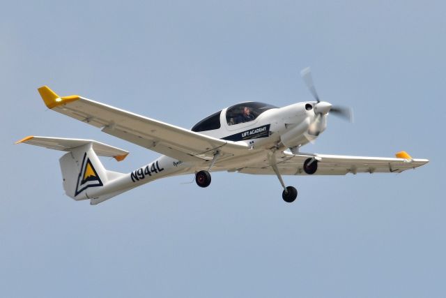 Diamond Star (N944L) - 23-L 08-07-21 Being piloted by Captain Alex Brodkey.