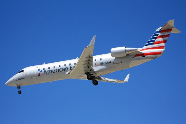 Canadair Regional Jet CRJ-200 (N955SW)