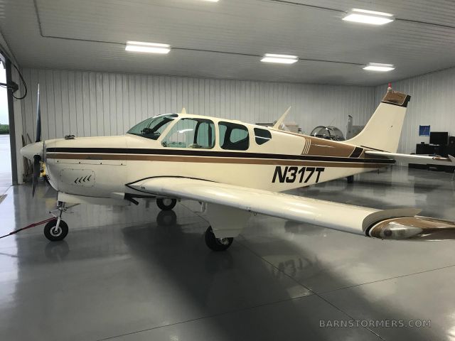 Beechcraft 35 Bonanza (N317T) - 1960 Debonaire