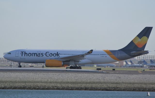 Airbus A330-200 (G-OMYT)