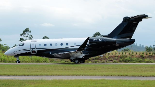 Embraer Legacy 550 (PT-MBC)