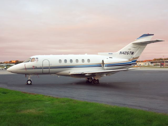 Hawker 800 (N426TM)