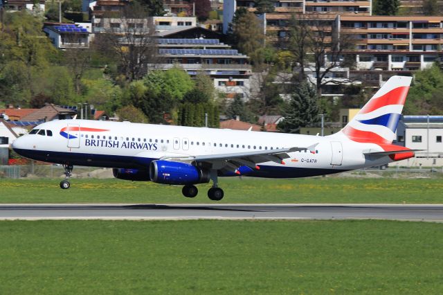 Airbus A320 (G-GATR)