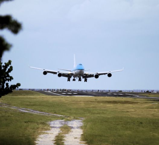 Boeing 747-400 (PH-BFL)