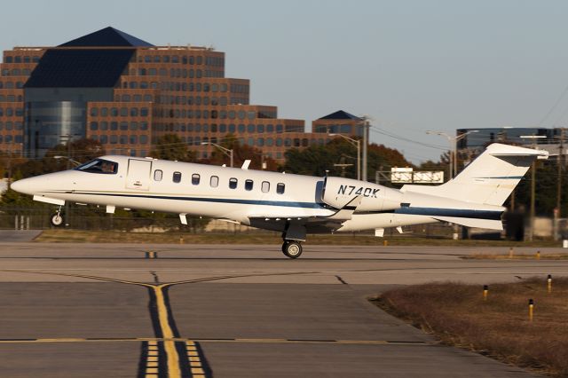 Learjet 45 (N740K)