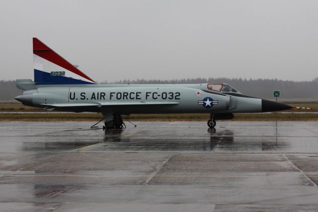 — — - F-102A Delta Dagger in the colours of the 32nd FIS. This airframe is preserved at the National Military museum at Soesterberg, the Netherlands. This airframe also served with the Greek Air Force.