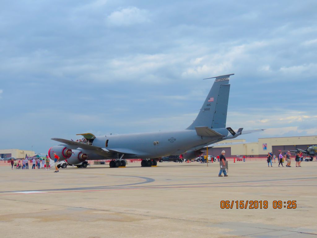 Boeing C-135FR Stratotanker (59-1502)