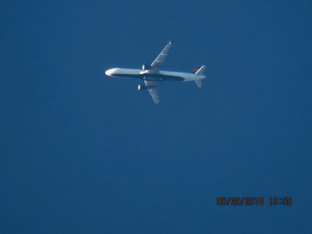 Airbus A321 (N314DN)