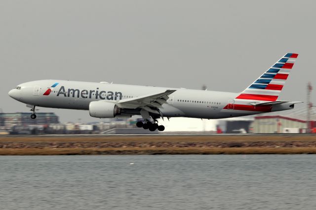 Boeing 777-200 (N789AN) - AA 109 arriving from London on 22L