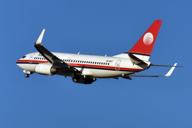 Boeing 737-700 (EI-IGT)