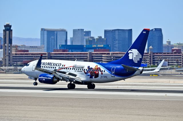 Boeing 737-700 (EI-DRE) - EI-DRE AeroMexico Boeing 737-752 (cn 35787/2122)  "The Avengers - Los Vengadores" Special decals... and different to the ones on XA-CYM.  - Las Vegas - McCarran International (LAS / KLAS) USA - Nevada, June 8, 2012 Photo: Tomás Del Coro