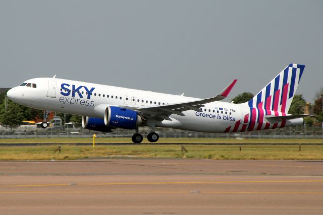 Airbus A320neo (SX-CRE) - Departing rwy 27R on 17-Jun-22 operating flight SEH701 to LGAV on its first visit to EGLL.