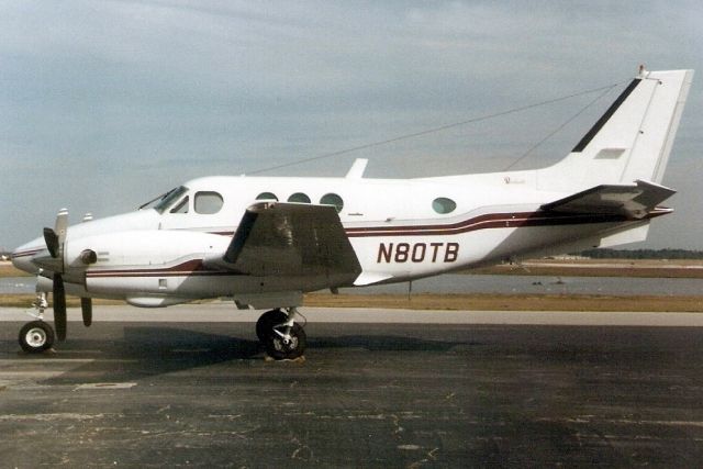 Beechcraft King Air 90 (N80TB) - Since reregistered N690JP then written off 9-Oct-01 near KDAL.