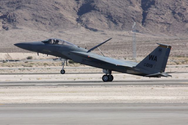 McDonnell Douglas F-15 Eagle (AFR83019) - 2014