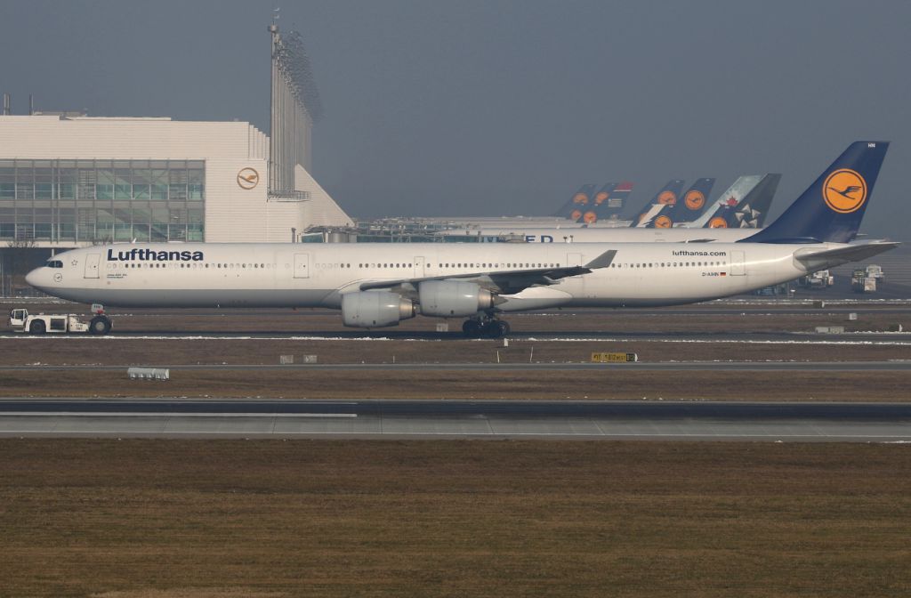 Airbus A340-600 (D-AIHN)
