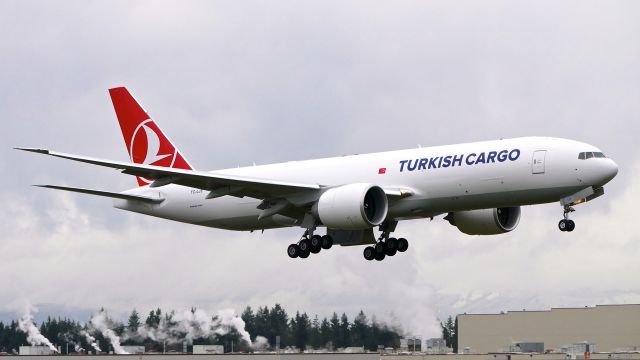 Boeing 777-200 (TC-LJS) - BOE257 makes a missed approach to Rwy 16R during a B1 flight on 1.8.2020. (B777-FF2 / ln 1640 / cn 66579).