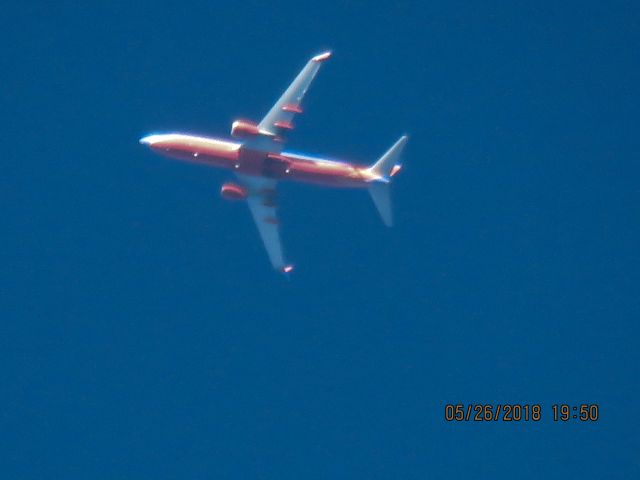 Boeing 737-800 (N8628A)