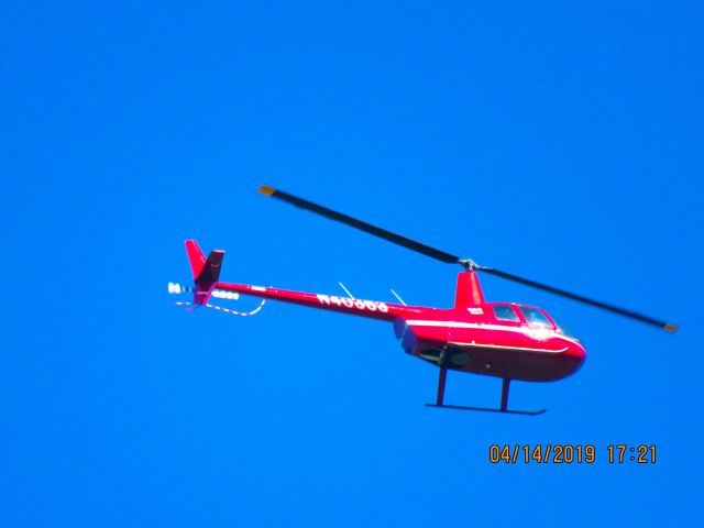 Robinson R-44 (N40363)