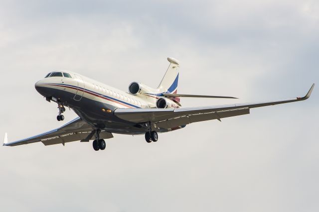 Dassault Falcon 7X (N191MD)