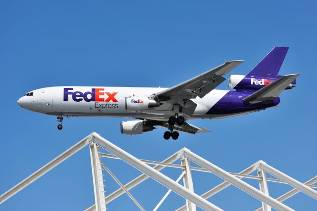 McDonnell Douglas DC-10 (N368FE) - 48 YEARS YOUNG! Shown arriving 23-L on 07-25-19. Line #17. Not sure if this is the oldest DC-10 still flying or not, but she has to be close to it.