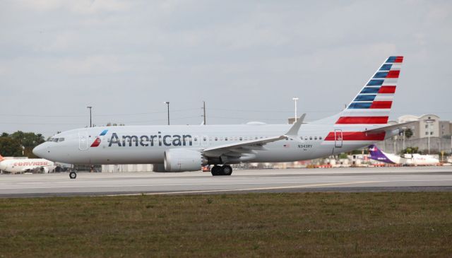 Boeing 737 MAX 8 (N343RY) - Brand new airplane and it has been in service for only a few weeks. Seen here this afternoon the 16th of February, 2019 at Miami International. 