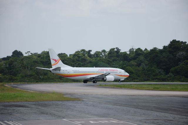 BOEING 737-300 (PZ-TCO)