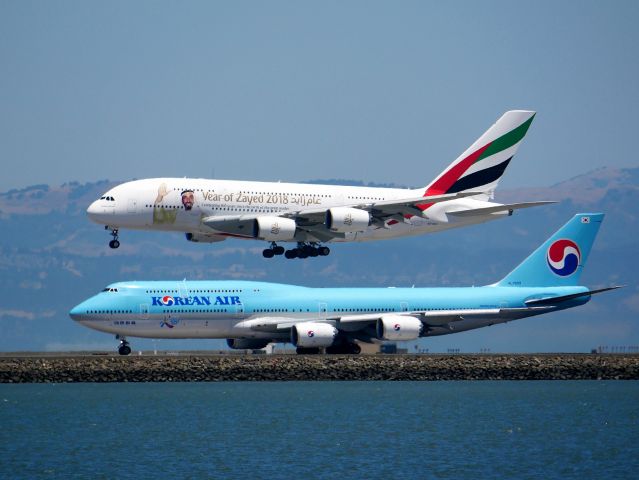 — — - 23 June 2018 afternoon - Korean Air 747 taking off and Emirates A380 landing.