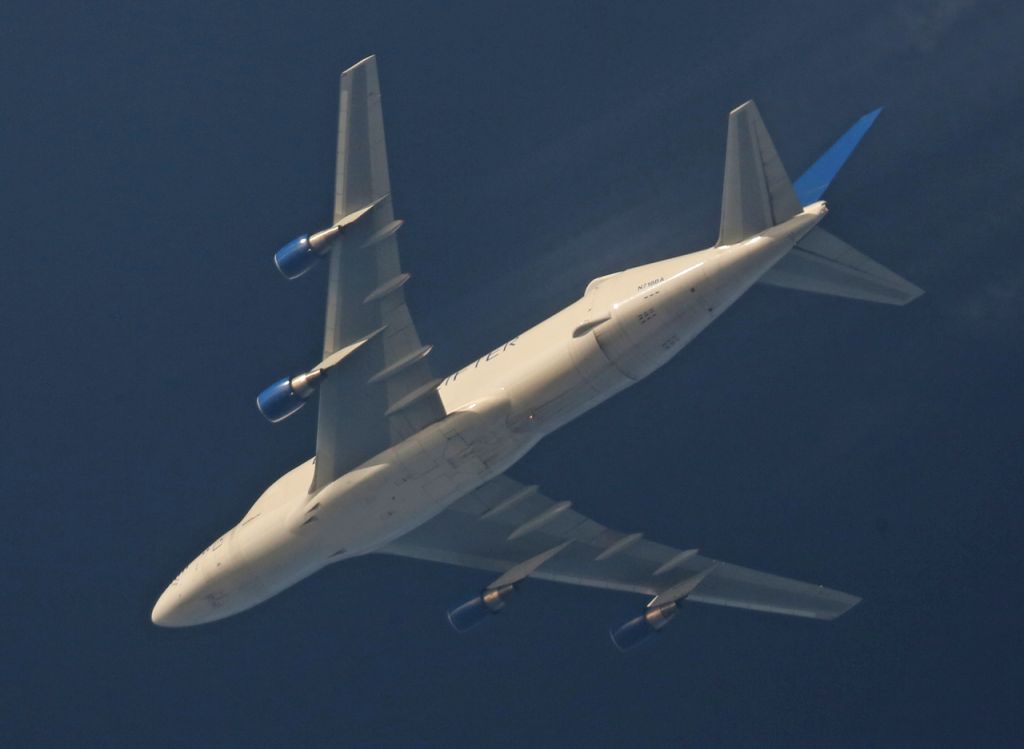 Boeing Dreamlifter (N718BA) - Le 2 novembre 2017, en route pour Charlotte vertical Vendée 32 000 ft