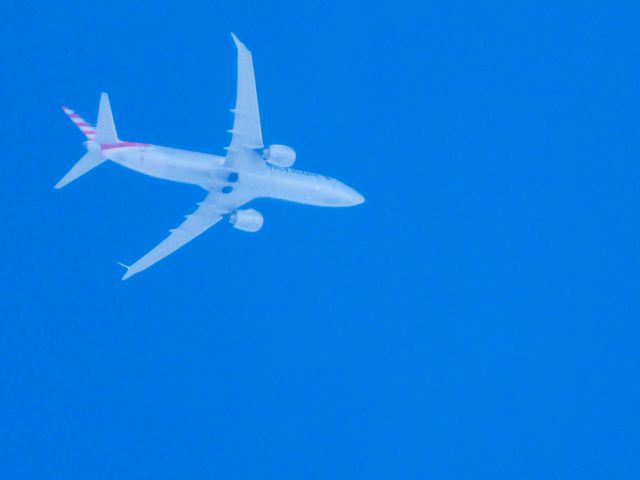 Boeing 737 MAX 8 (N302SS) - AAL2045br /08/30/21