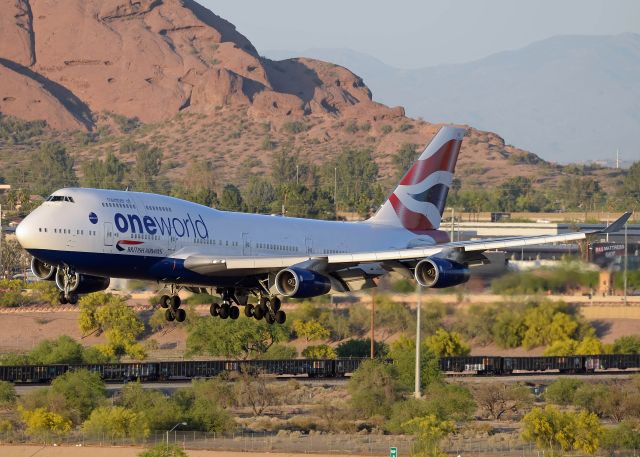 Boeing 747-400 (G-CIVC)