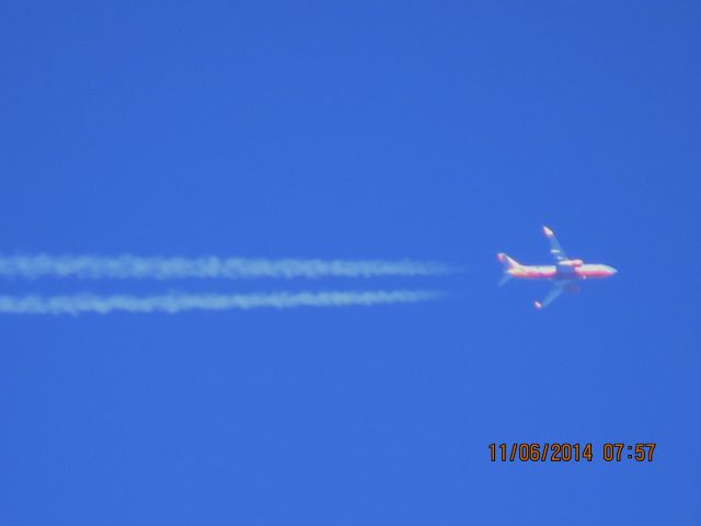 BOEING 737-300 (N625SW) - Southwest Airlines flight 310 from OKC to MDW over Southeastern Kansas at 36,000 feet.