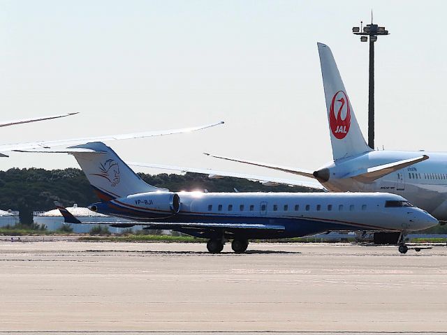 Bombardier Global Express (VP-BJI) - I took this picture on Aug 10, 2019.