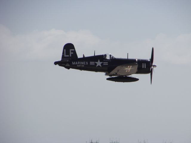 — — - MCAS Miramar Airshow2008  San Diego, CA  Corsair High Speed Flyby before landing!